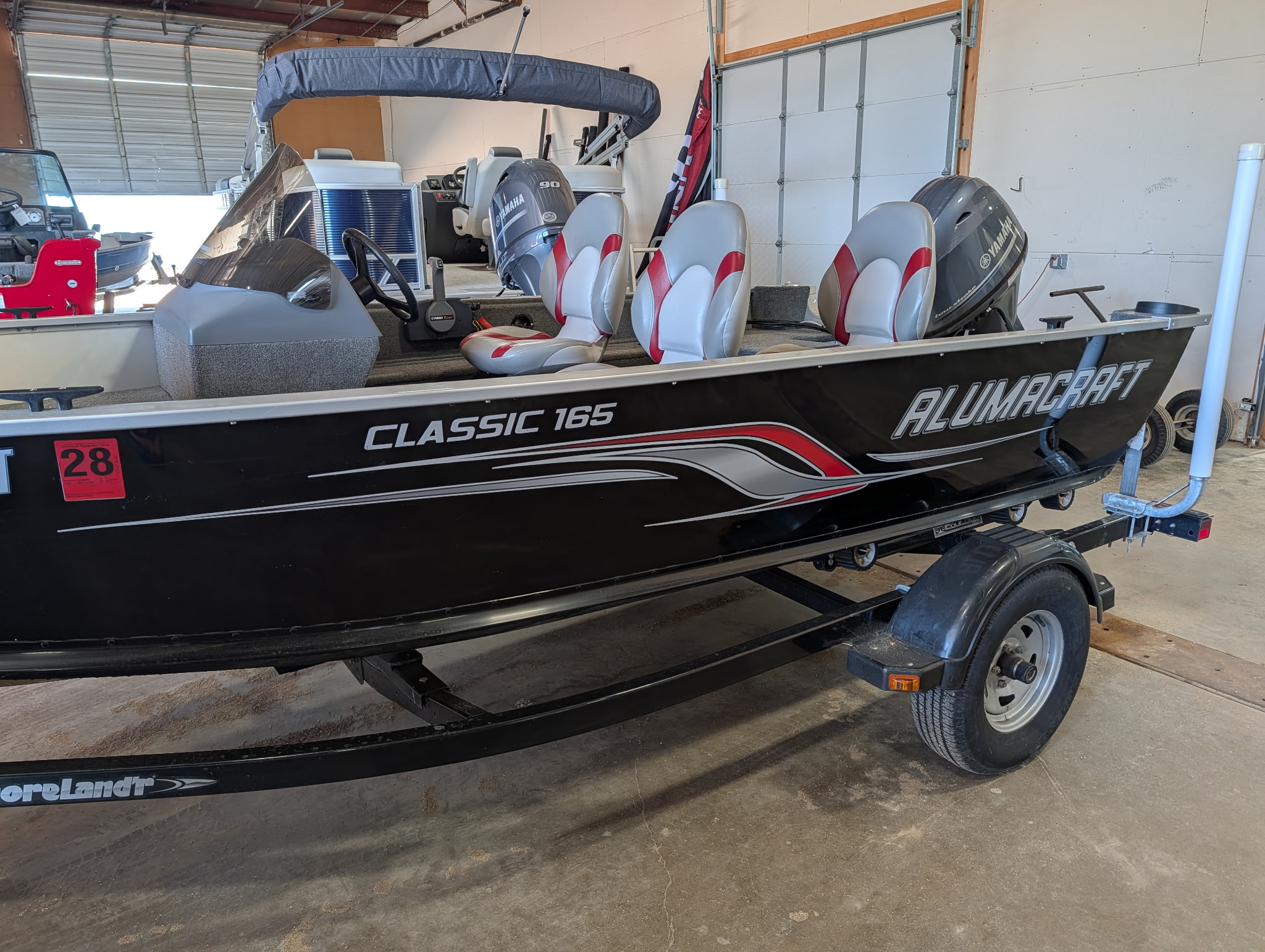 2011 ALUMACRAFT Classic 165 CS BOAT