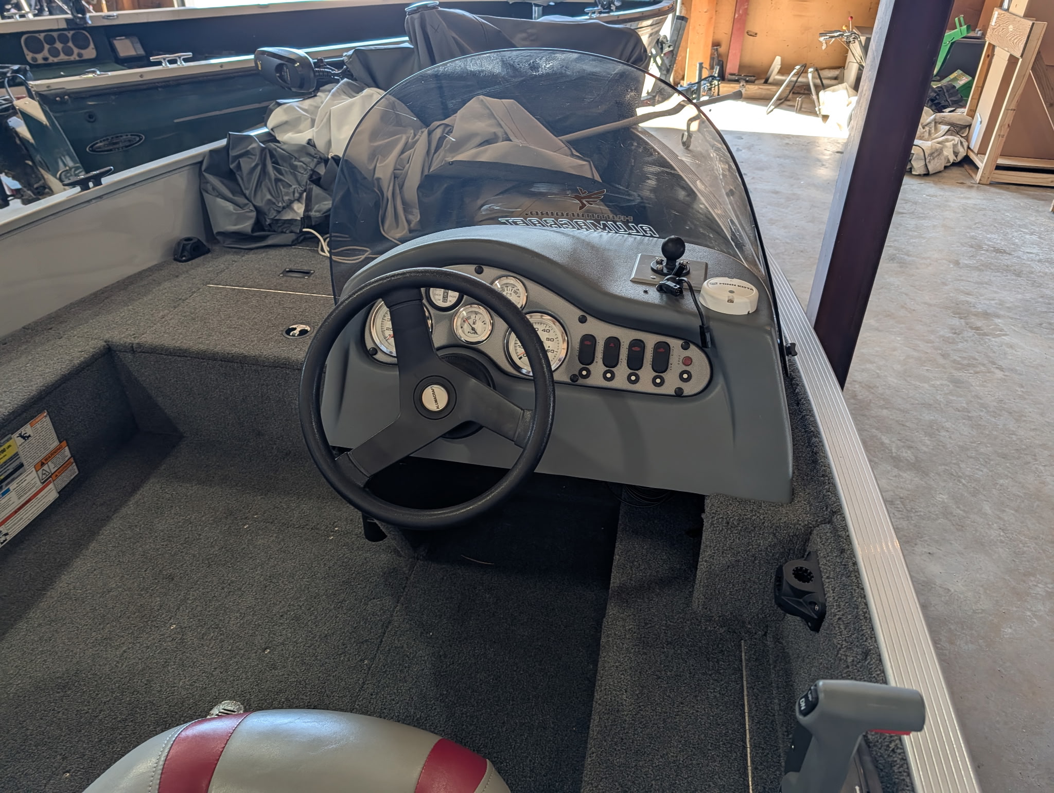2011 ALUMACRAFT Classic 165 CS BOAT