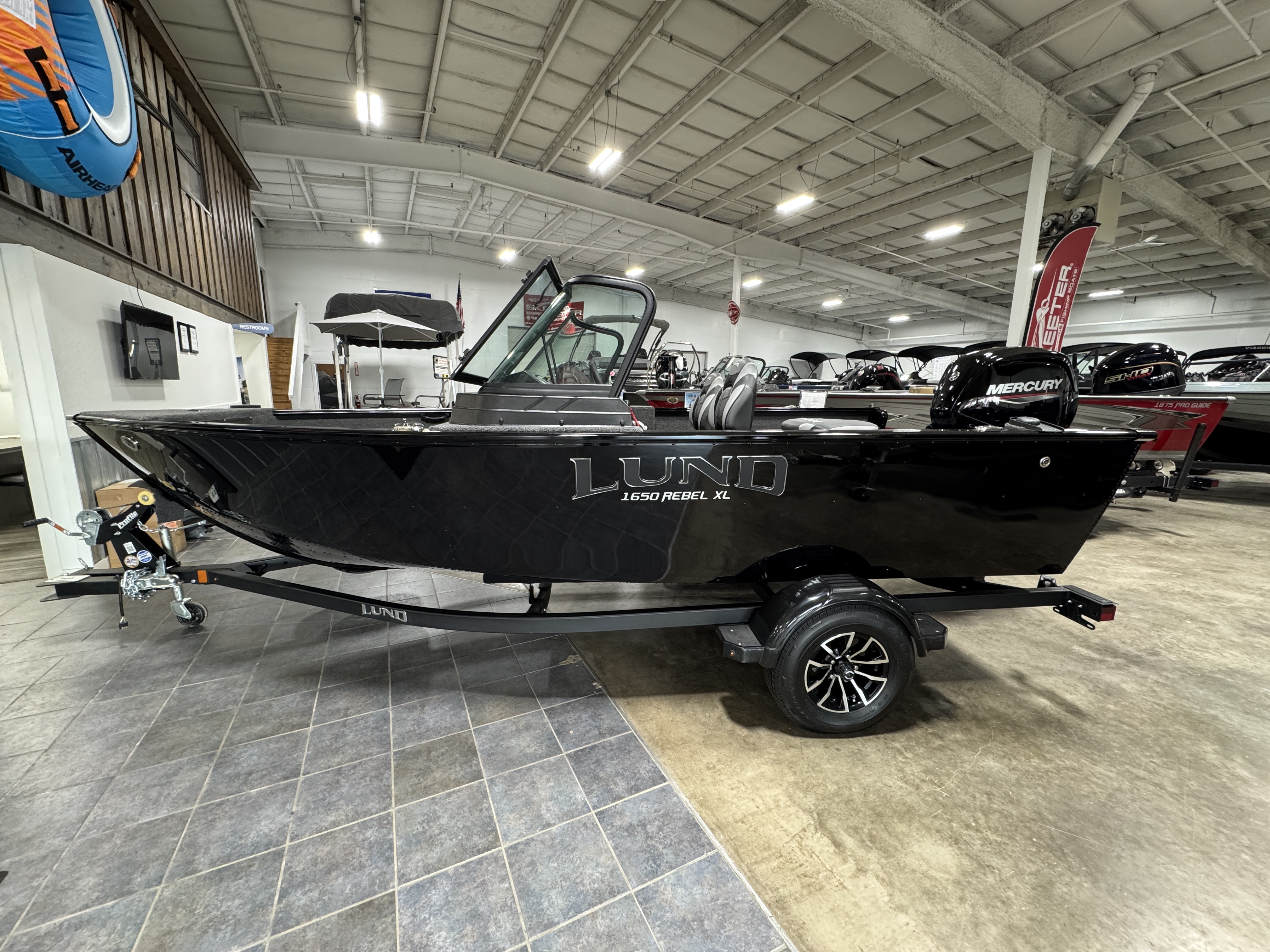 2026 LUND 1650 REBEL XL SPORT SE BOAT
