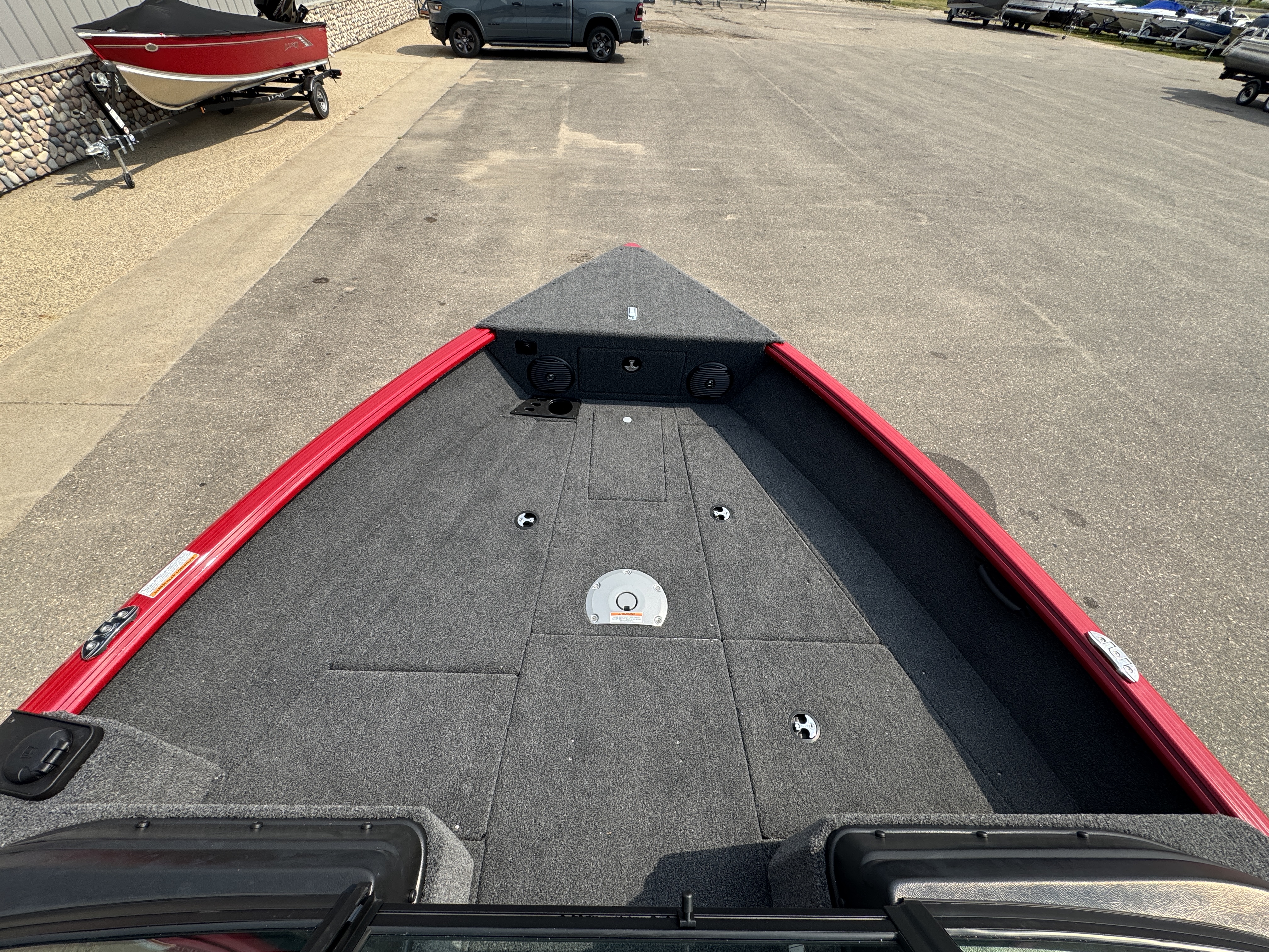 2026 LUND 1875 IMPACT XS BOAT
