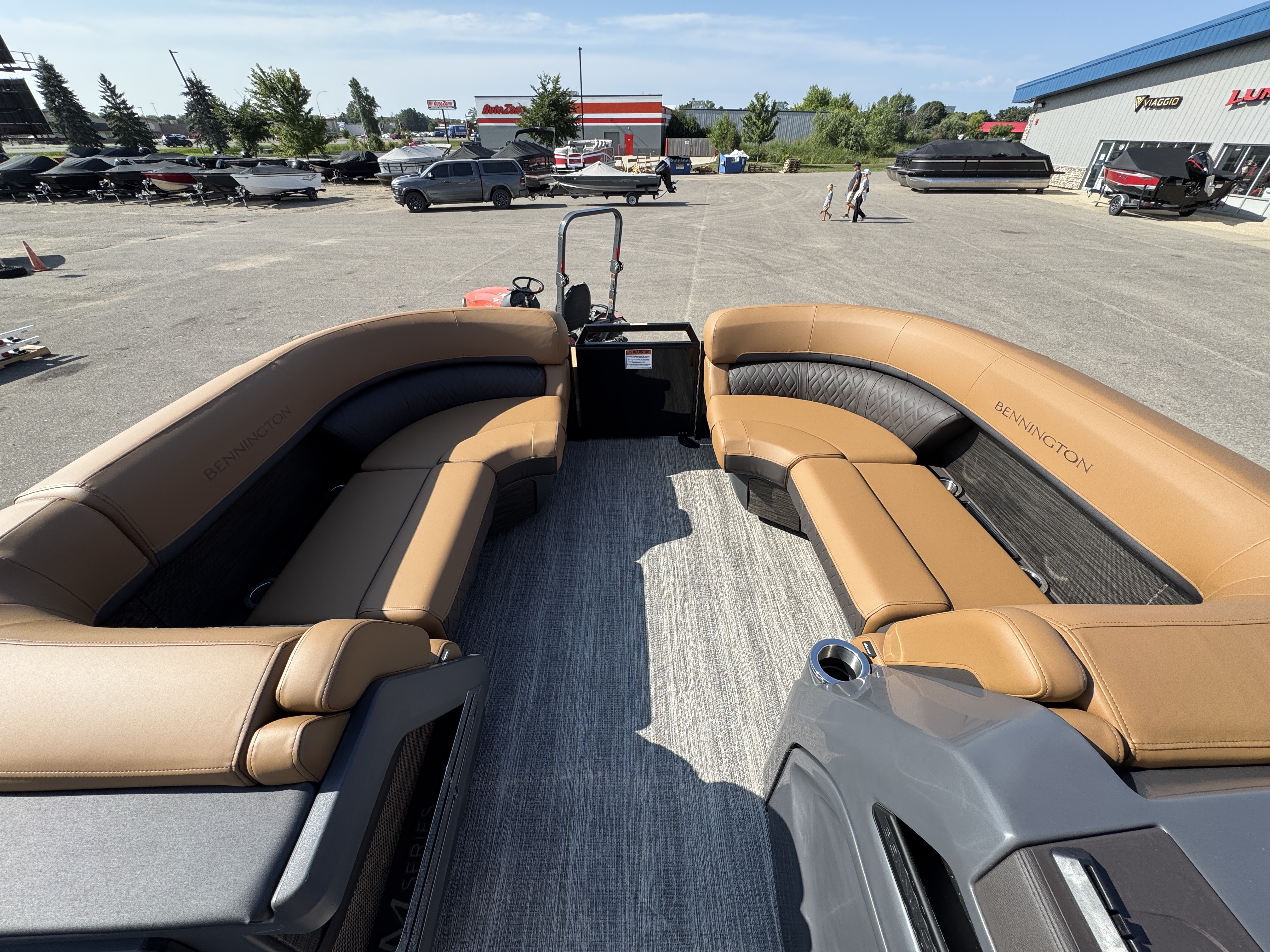 2027 BENNINGTON 22MSB PONTOON