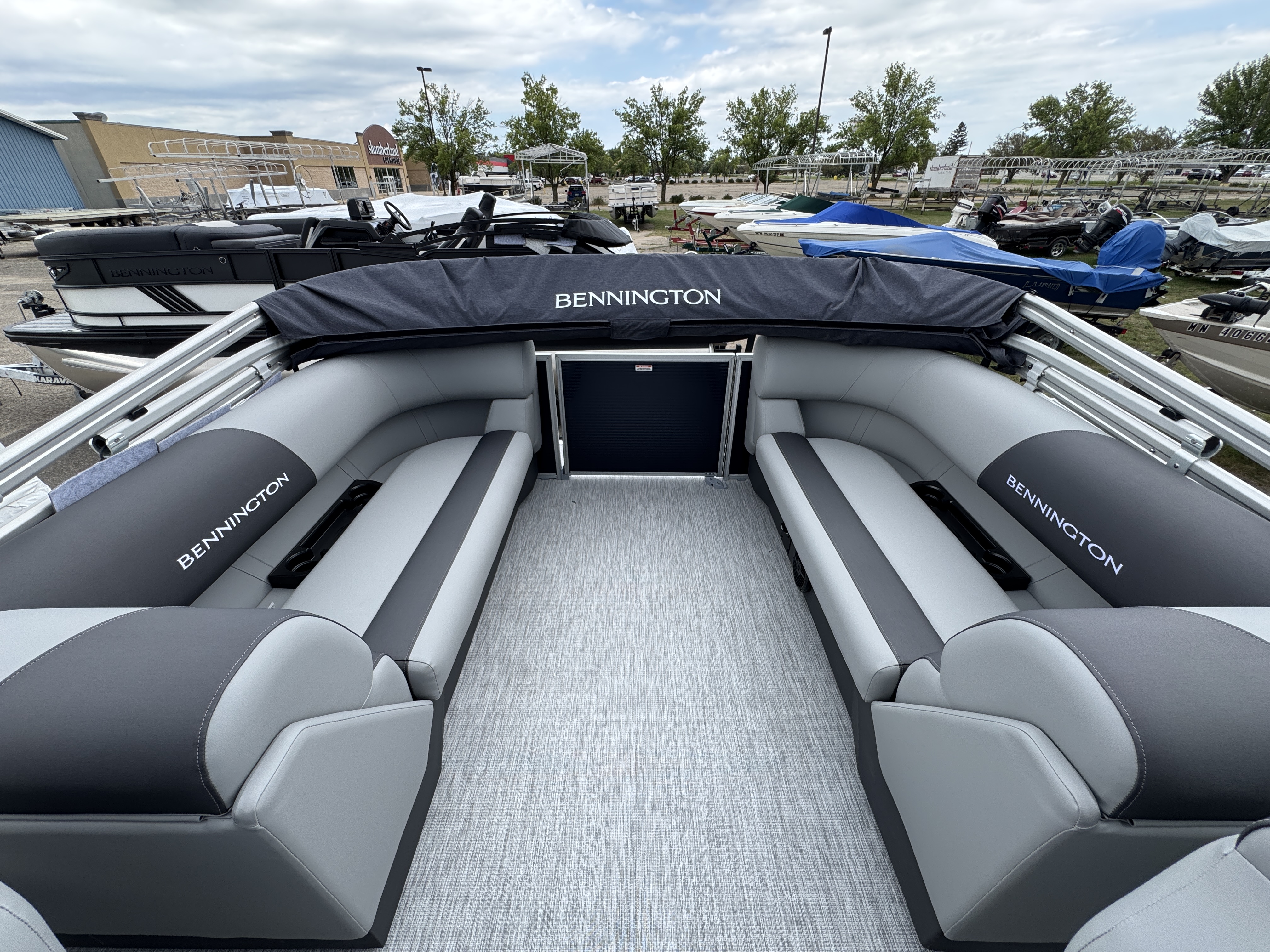 2027 BENNINGTON 22S1SR PONTOON