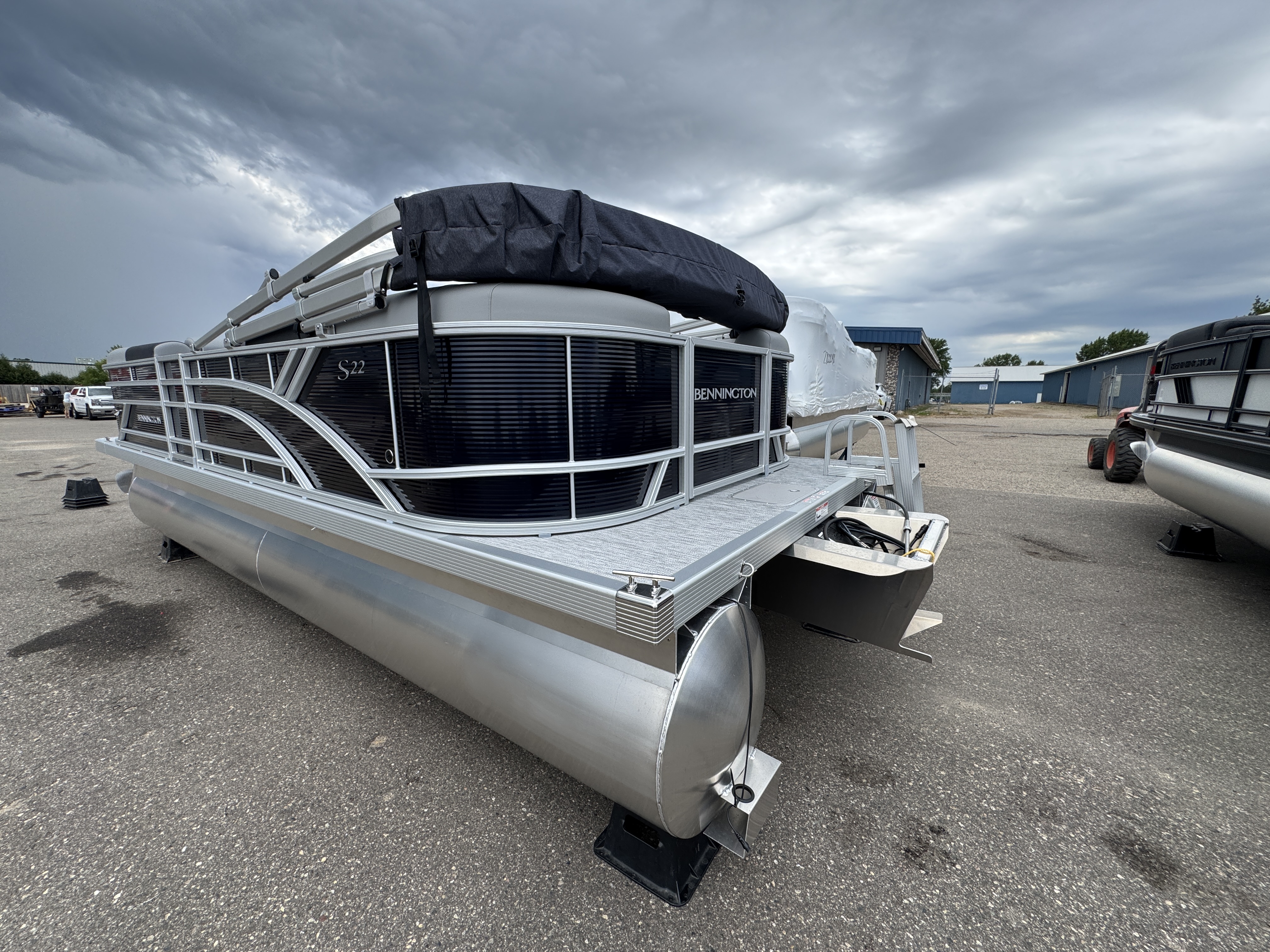 2027 BENNINGTON 22S1SR PONTOON