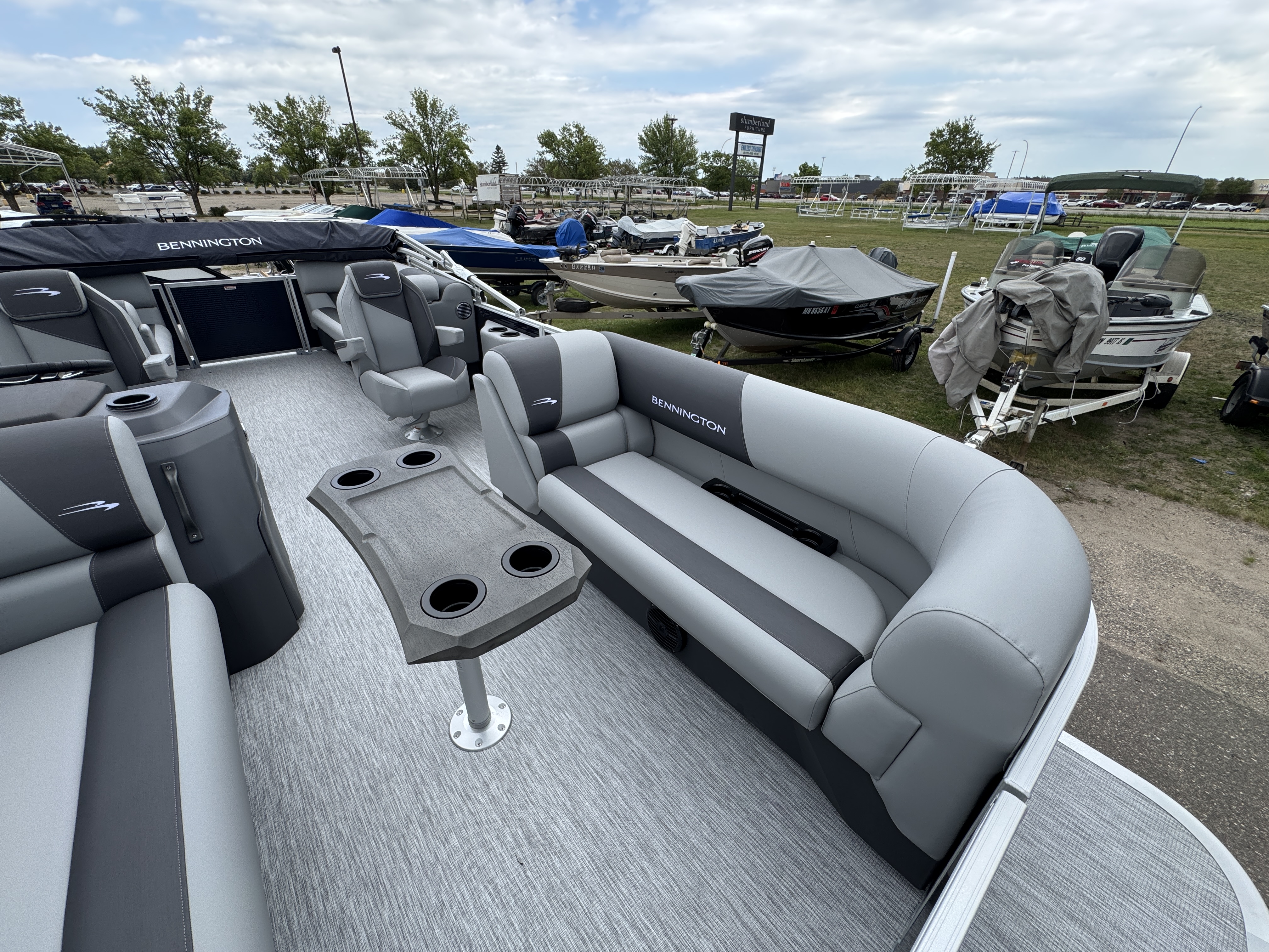 2027 BENNINGTON 22S1SR PONTOON
