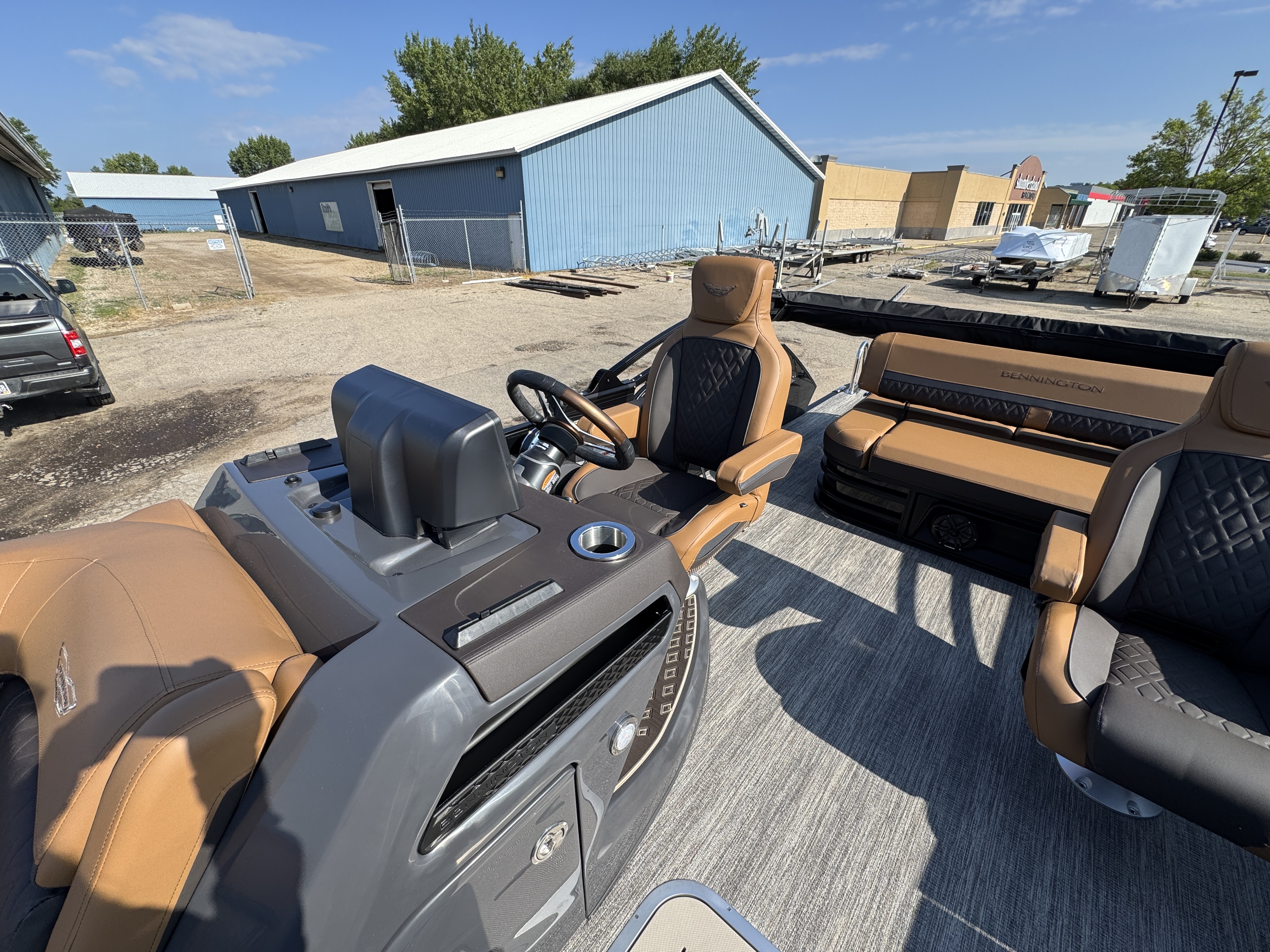 2027 BENNINGTON 23MSB PONTOON