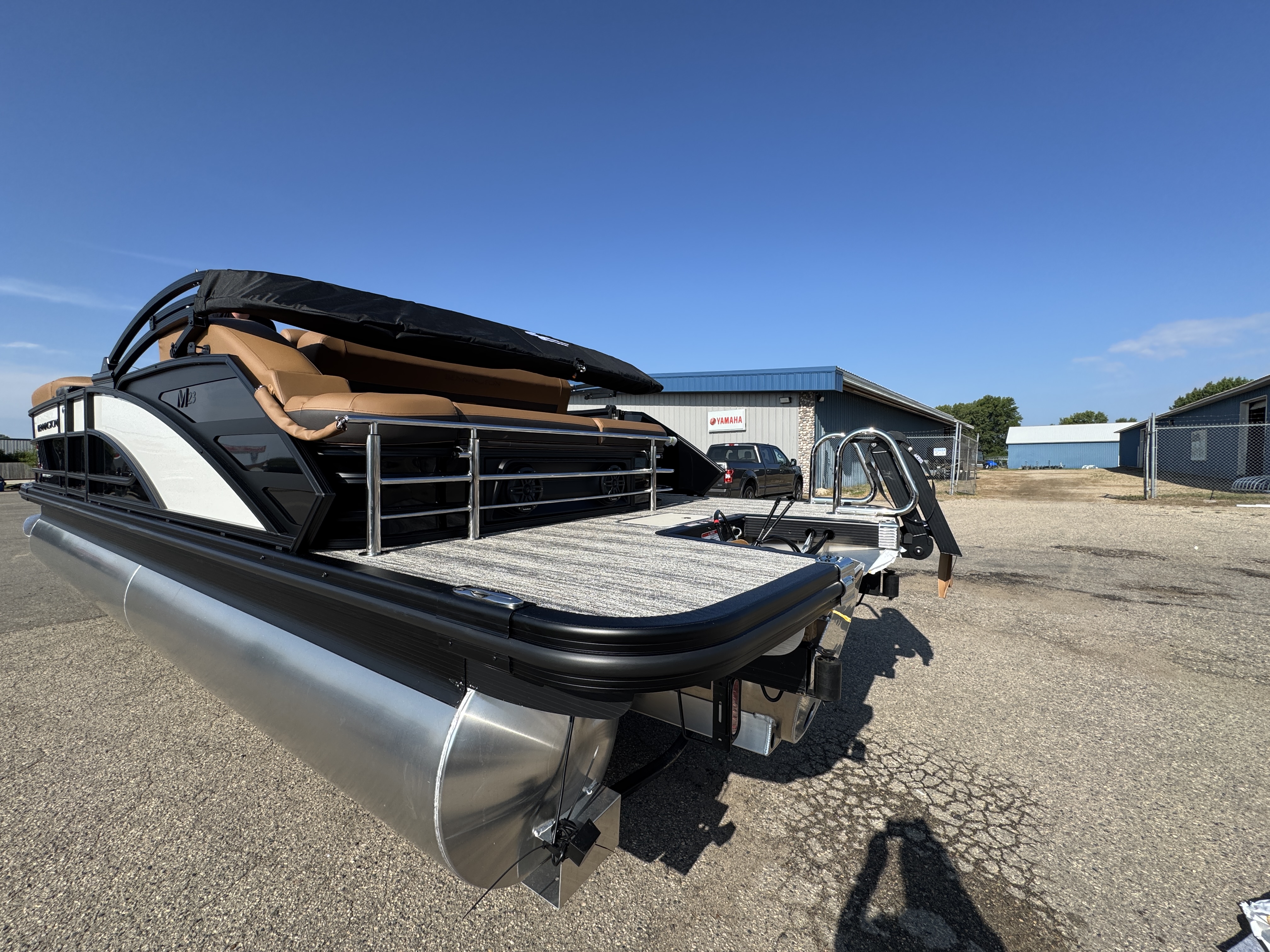2027 BENNINGTON 23MSB PONTOON