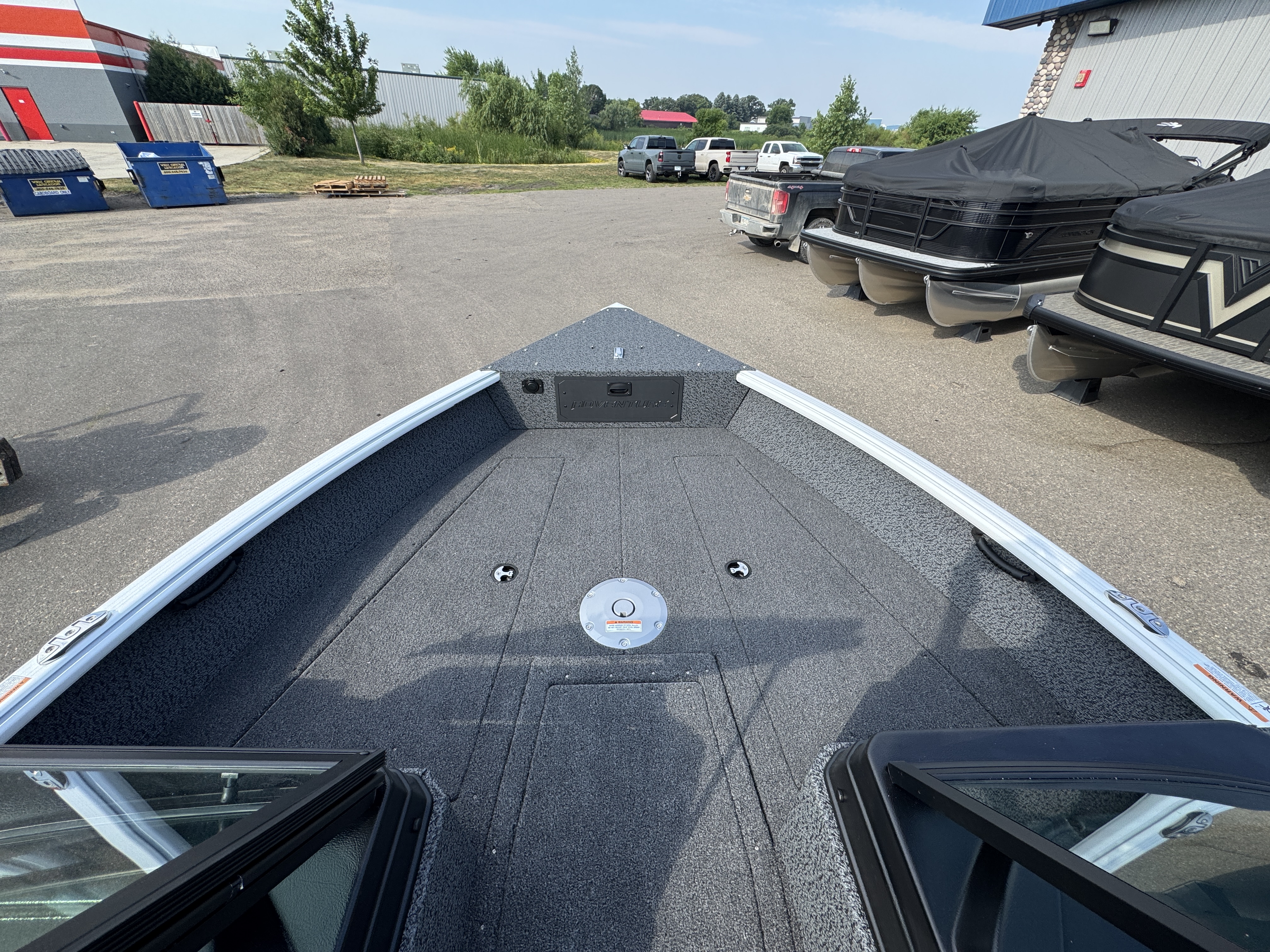 2027 LUND 1700 ADVENTURE SPORT BOAT
