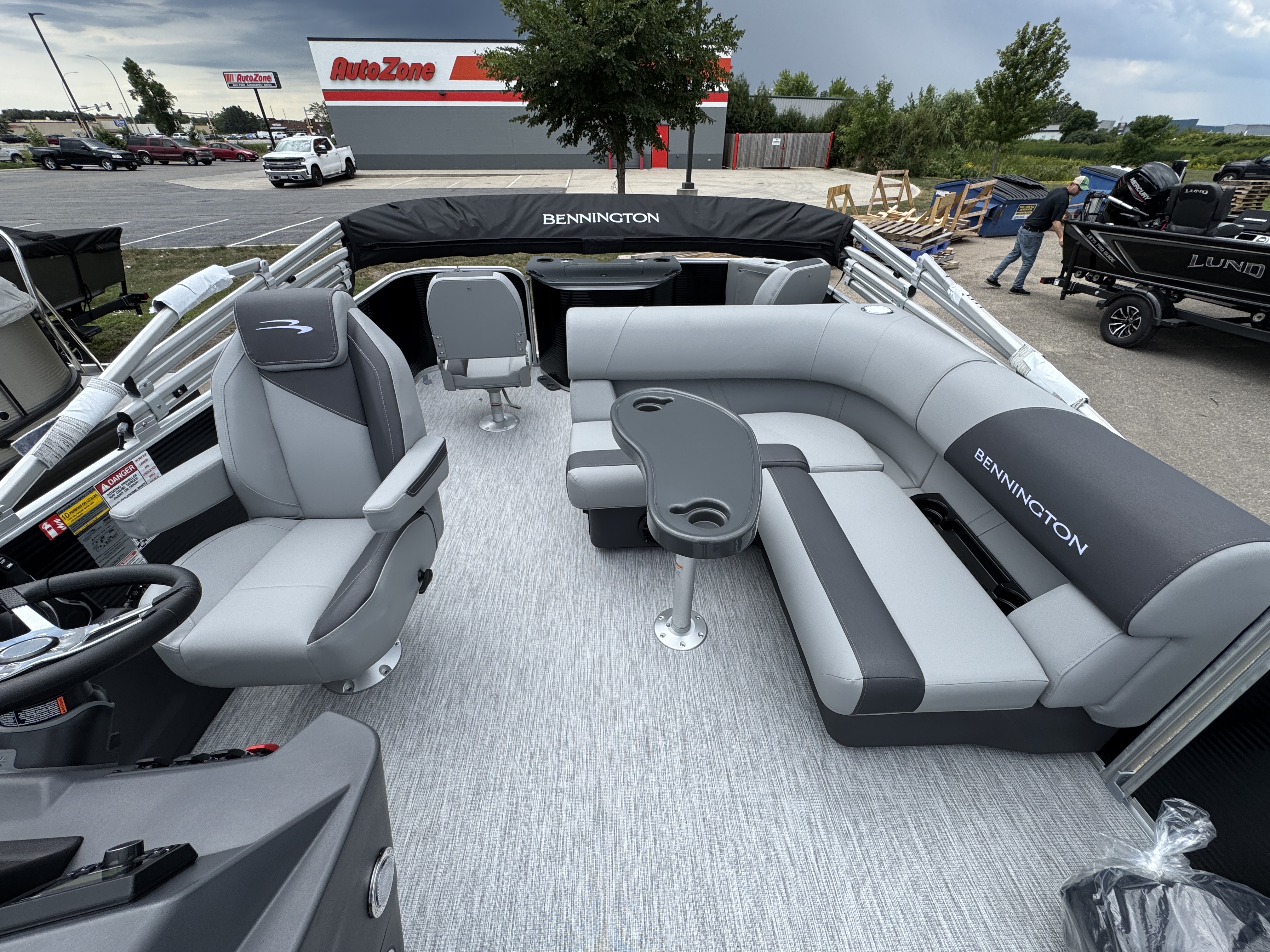 2027 BENNINGTON 22S1FC PONTOON