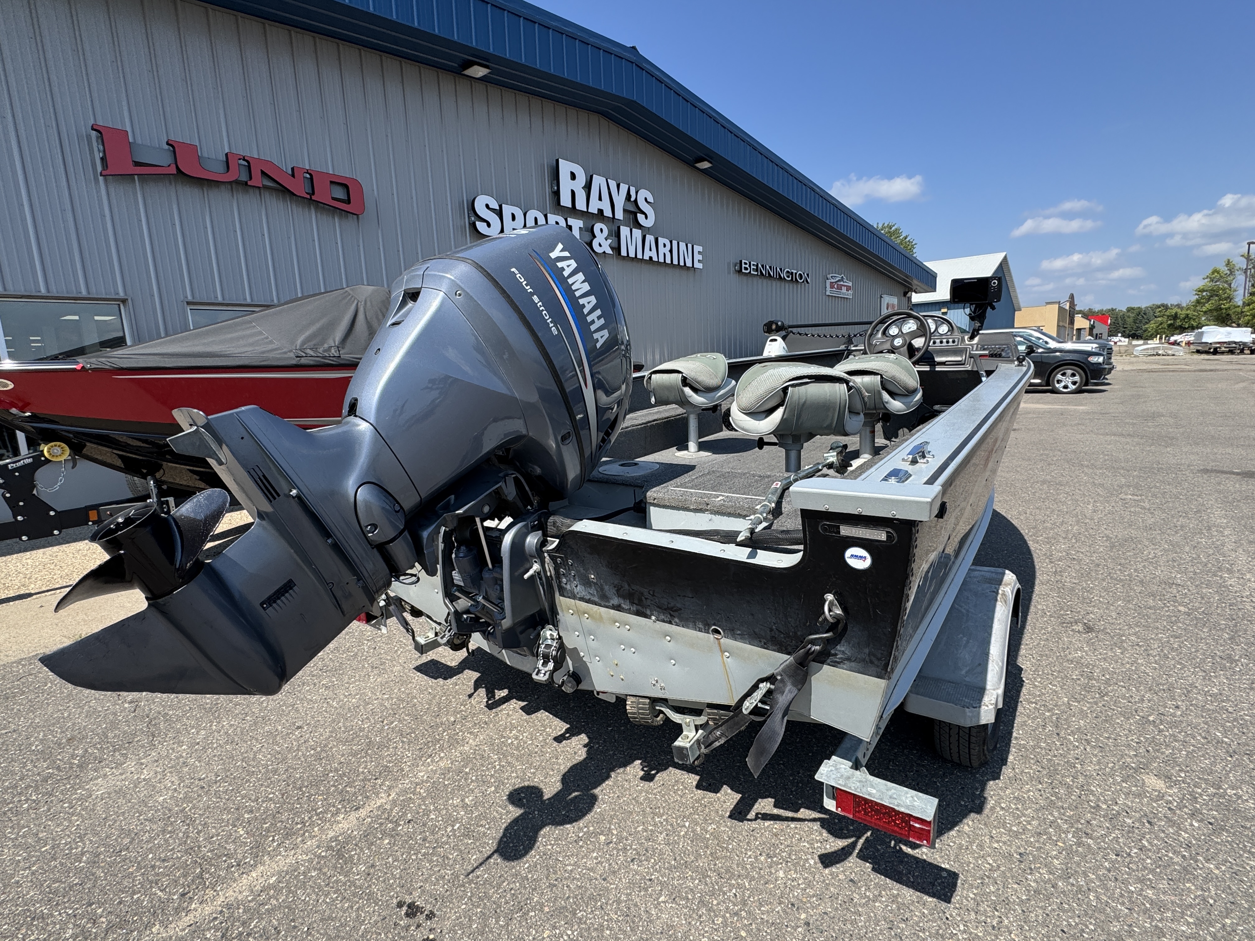 2003 LUND 1700 ANGLER SS BOAT