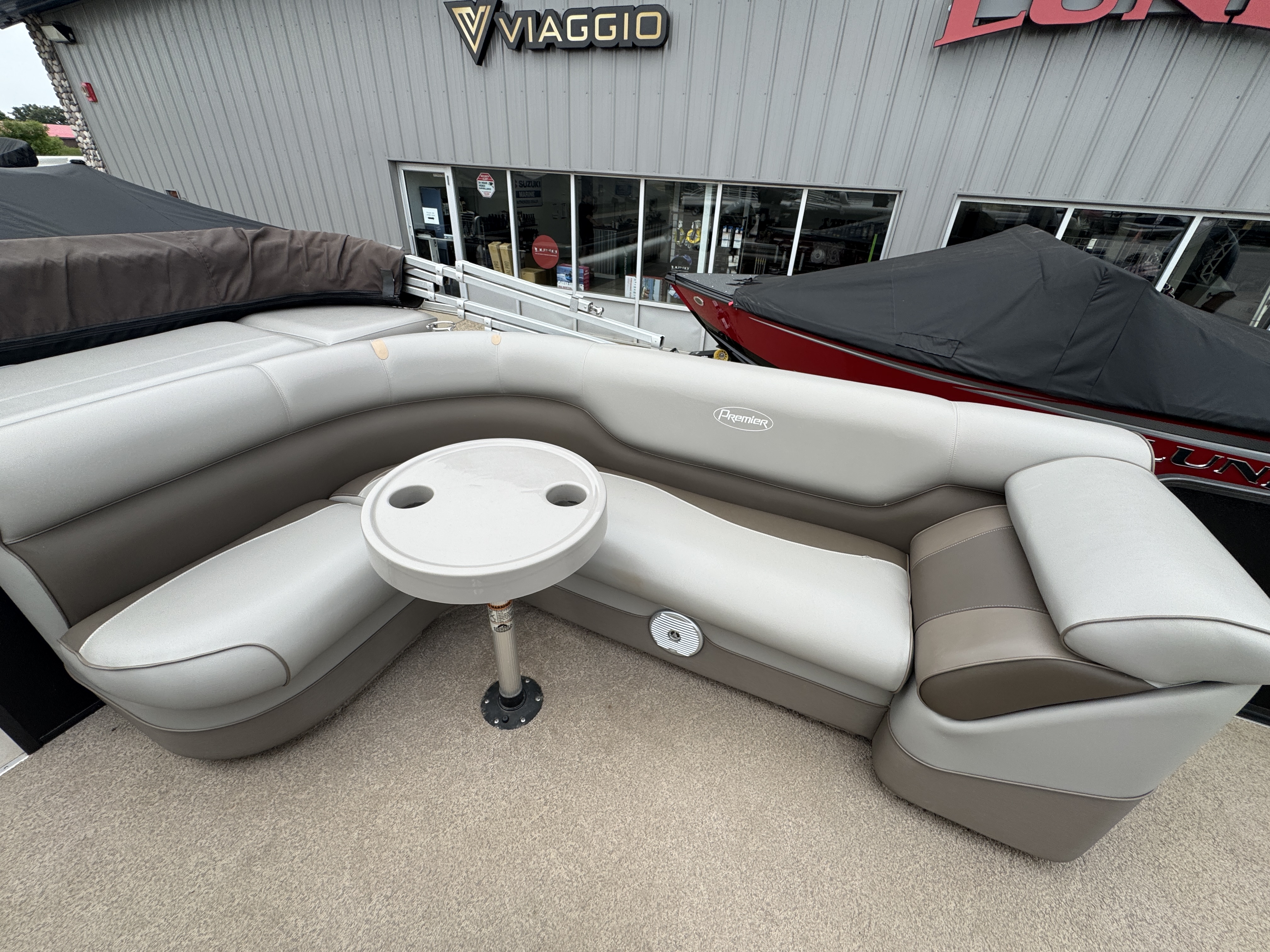 2014 PREMIER 240 Sunsation PONTOON