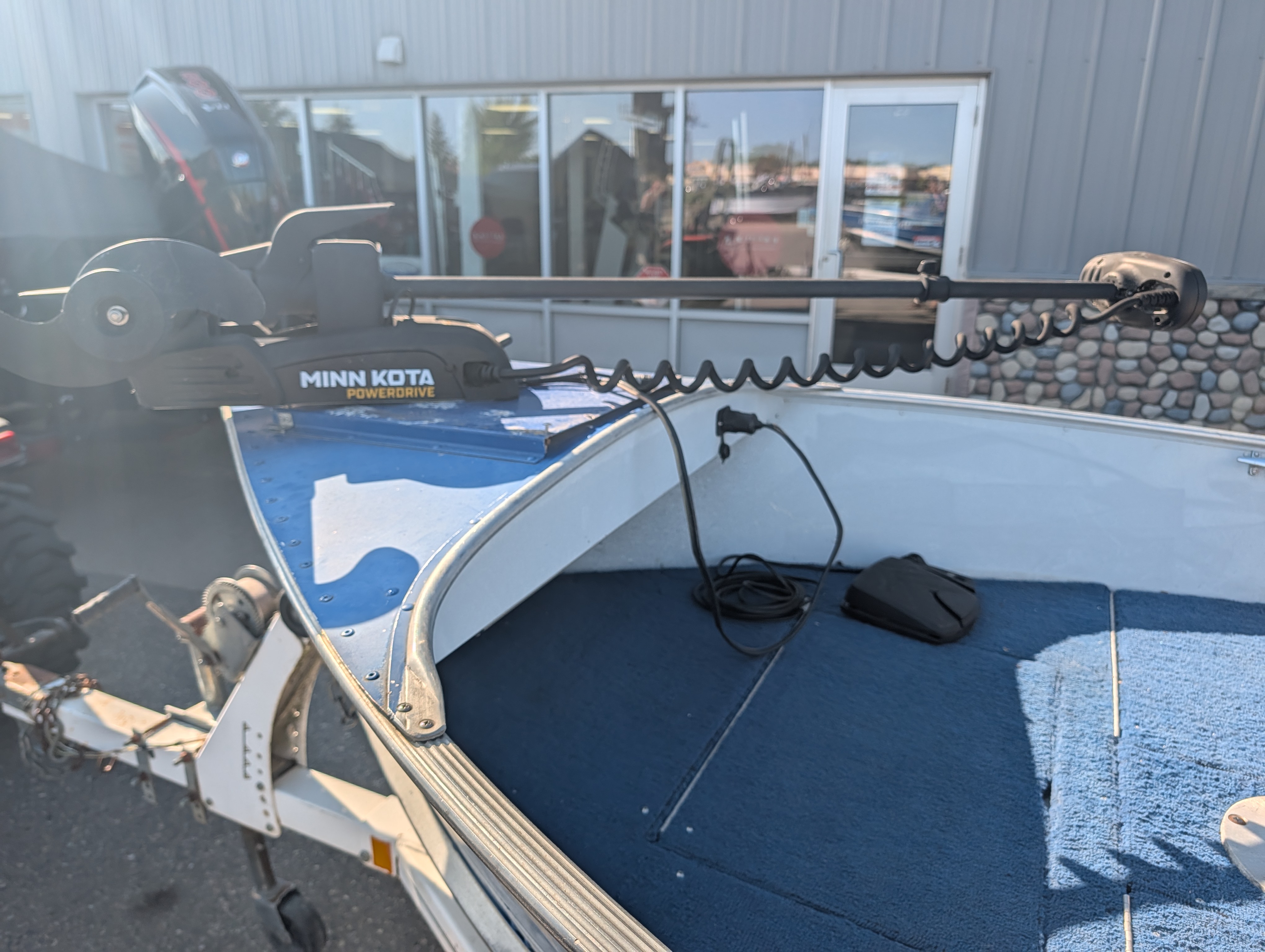 1990 LUND Rebel BOAT