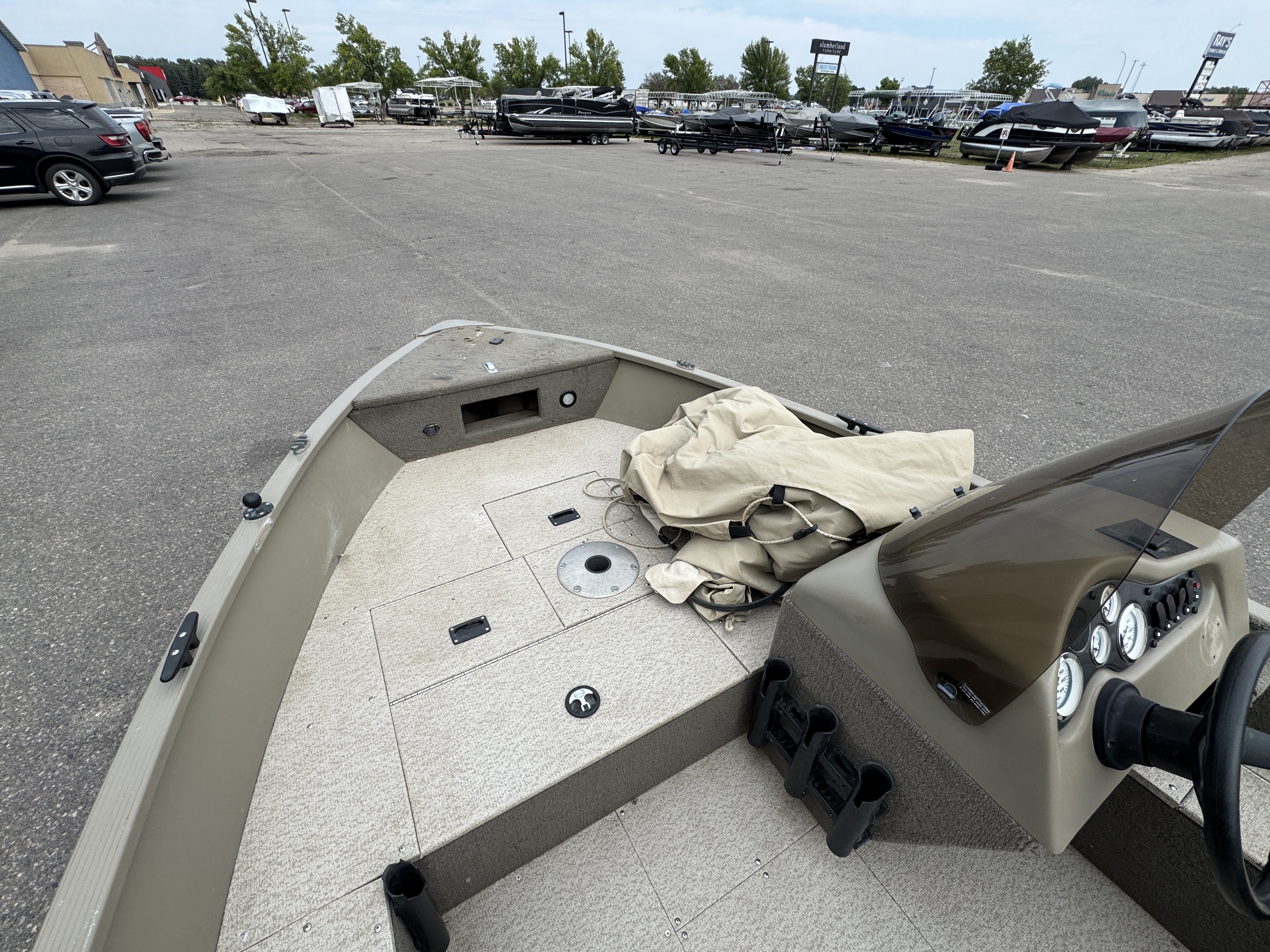 2011 ALUMACRAFT CLASSIC 165 BOAT