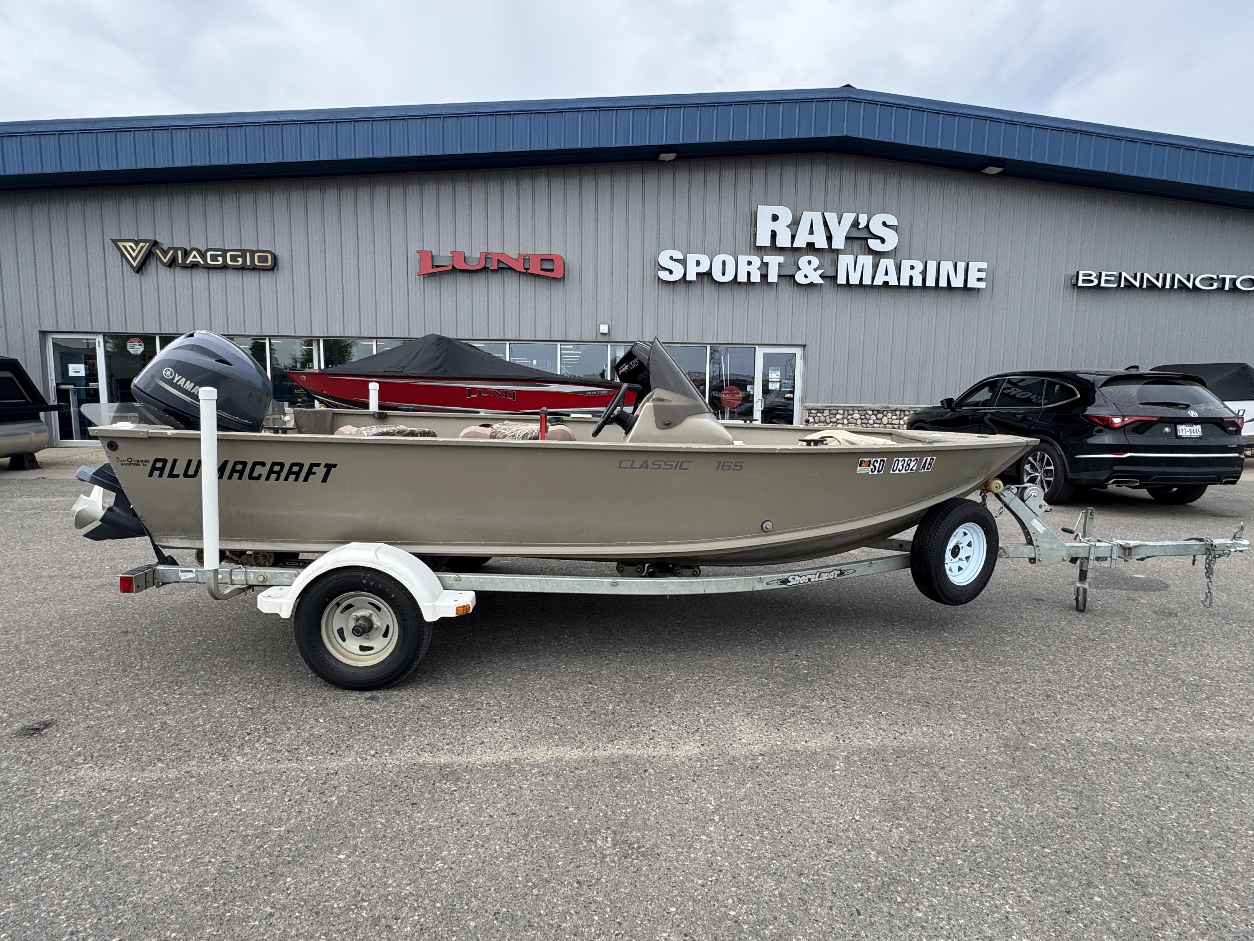 2011 ALUMACRAFT CLASSIC 165 BOAT