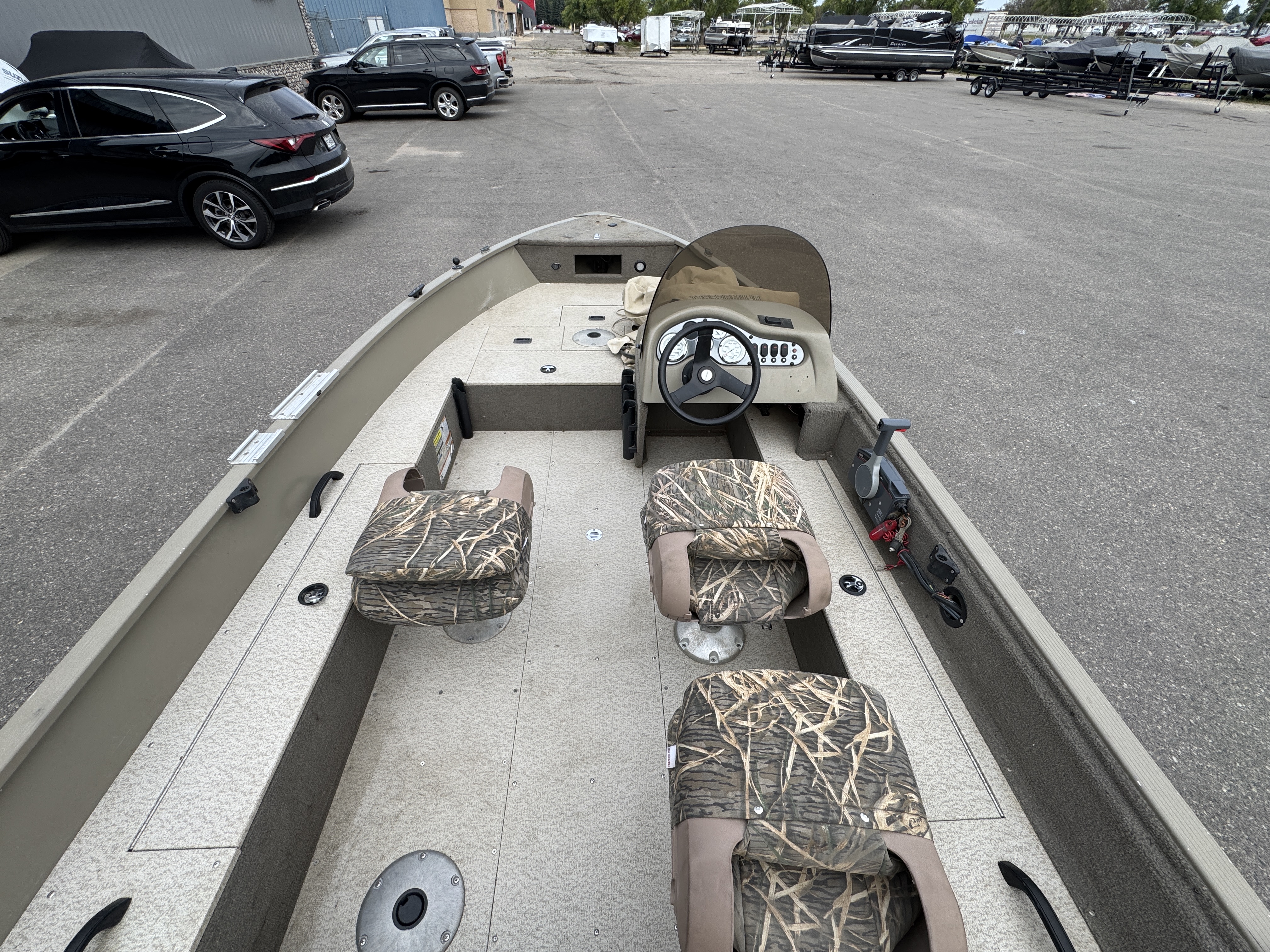 2011 ALUMACRAFT CLASSIC 165 BOAT